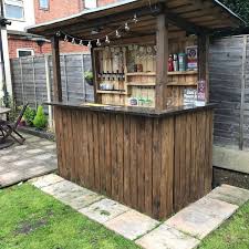 Over 60 Of The Best Diy Pallet Ideas Diy Outdoor Bar Outdoor Pallet Bar Outdoor Tiki Bar