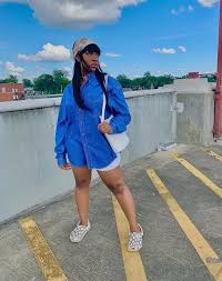 24 Crocs Outfit Ideas That Are Both Stylish and Comfy - PureWow