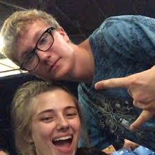 Johnny Keller's Instagram, Twitter & Facebook