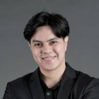 Anthony Vallar's Instagram, Twitter & Facebook