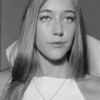 Delia Iglesias's Instagram, Twitter & Facebook