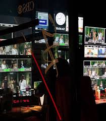 The Young and the Restless Spoilers: Leaked Billy Flynn Scene Shows Cane &  Lily's Showdown | Celeb Dirty Laundry