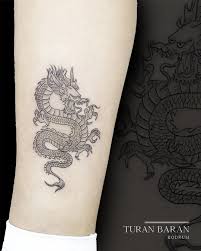 Aug 07, 2019 · ama yazının başında da bahsettiğimiz gibi çoğu kırmızı gül dövmesi çok eskilerde kalan motifler. Fineline Dragon Tattoo Karizmatik Dovmeler Tattoo Dovme Fikirleri