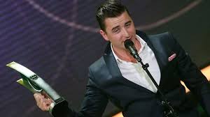 In 2012, he won the echo music award in folk music category. Der Volks Rock N Roller Gabalier Die Volks Rock N Roll Show Ard Das Erste