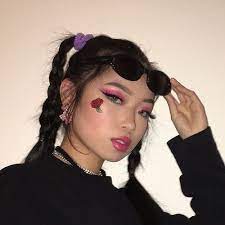 The bold lip is usually in dark shades of. Makeup Aesthetic Hair Aesthetic Makeup Makeup Looks