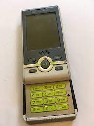 Uszkodzony Sony Ericsson W595s ...