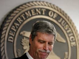 U.S. Attorney Jim Letten resigns amid online commenting scandal in his  office