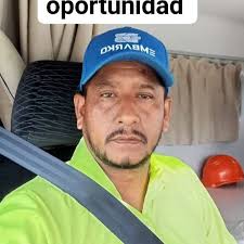 PENDIENTES DE TU SEGURIDAD Realizamos patrullajes preventivos en los  principales atractivos turísticos de Baños de Agua Santa, #Tungurahua,  brindando tips de seguridad e información a turistas nacionales y  extranjeros. #FeriadoSeguro #PrevenciónSituacional