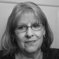 We do animal rescue looking for old sheelts and blankets tonput in crates!