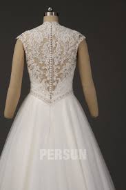 N'hésitez pas à vous inscrire à sa newsletter pour être tenue informée des prochaines ventes. Juliette Robe De Mariee Vintage Princesse Encolure Festonnee En V Persun Fr