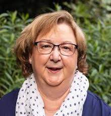 Clare Ladd Celebrant