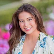 Ava Kline's Instagram, Twitter & Facebook