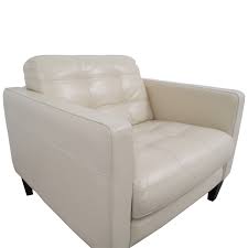 Rug and lamps are also included. 48 Off Macy S Macy S Milano White Leather Tufted Accent Chair Chairs
