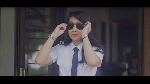 Athira farina bahagia banget bisa pergi umarh sekeluarga ke tanah suci. Inspiracer Athira Farina A Talented Female Pilot Youtube