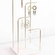 Porte Bijoux En Bois Et Metal Allison In 2020 Home Organization Hacks Jewellery Display Home Organization