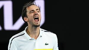 Najbolji teniser planete novak đoković i ruski predstavnik danil medvedev igraće u nedelju finale australijan opena od 9 sati i 30 minuta. Daniil Medvedev Jagt Primus Novak Djokovic Gelingt Dem Russen Der Nachste Schachzug Eurosport