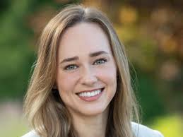 On the Move: Sara Tompkins