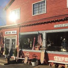 Antiques Lonesome Woods Bethlehem Nh Wood New England House On A Hill