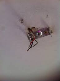 ✓ortungsgerät* lampe anschließen / montieren, so kannst du eine deckenleute anbringen mit 2 oder 3 kabel in diesem video altbau und neubau. Lampe Anschliessen Altbau