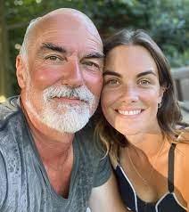 Daniel Chona's Instagram, Twitter & Facebook