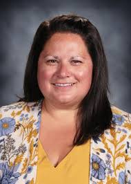 Sarah Kohls's Instagram, Twitter & Facebook