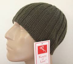 It looks like such a lovely design and those cables once mastered would look fantastic on sweaters or get this free knitting pattern for a newborn hat with a top knot from mack and mabel. Patterns Knots Of Love