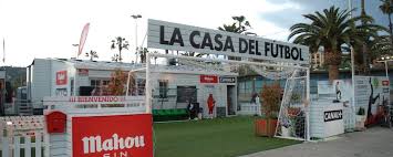 Desde aquí te conectamos con la selección nacional de fútbol y su camino a qatar 2022. La Casa Del Futbol Campana De Btl Para Canal Y Mahou 100x100 Eventos
