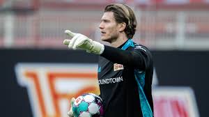 The goalkeeper confirmed the smooch and admitted his relati… Karius Keen To Spend Last Year Of Contract Away From Liverpool As He Eyes Extended Stay At Union Berlin Goal Com