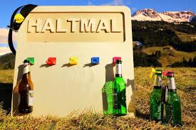 Haltmal Bierhalter Flaschenhalter Insektenschutz Bekannt Aus Das Ding Des Jahres 2020 Auf Pro7 In 2020 Flaschenhalter Flaschen Halte Durch