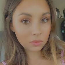 Deborah Zelaya's Instagram, Twitter & Facebook