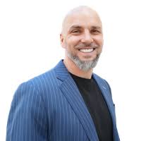 Jordan Vreeland, Retail Branch Manager