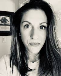 Michelle Janke's Instagram, Twitter & Facebook