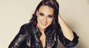 Francesca manzini nei panni di mara venier racconta la sua carriera a ''domenica in''. Francesca Manzini Fidanzata Successo Tutto In Quarantena