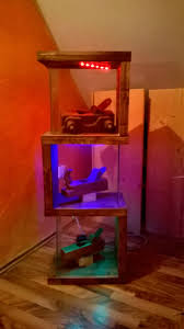 Vitrine Aus Holzbohlen Bauanleitung Zum Selber Bauen Selber Bauen Vitrine Regal Selber Bauen