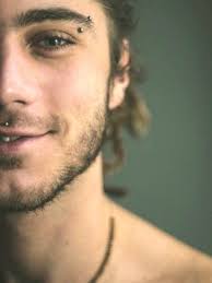 Wearing funky and cool eyebrow jewelry looks good on both guys and girls. Pin By Daniel Patrick On Piercing In 2020 Piercings Eyebrow Piercing Face