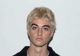 Victor Ray's “Sticks & Stones” Is a Resilience Anthem You'll Have