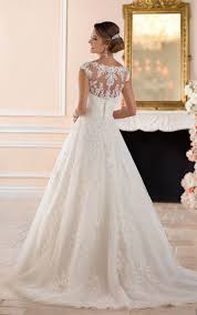 A k t u e l l e s. Dieses Traditionelle Brautkleid Im Prinzessin Stil Von Stella York Verzaubert Mi Diy Wedding Brautkleid Prinzessin Hochzeitskleid Stella York Braut