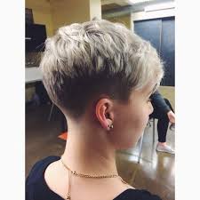 Ask your stylists to add a few very subtle layers to prevent this style from looking too bottom heavy. Stylish Pixie Haircuts Very Short Hairstyles For Girls And Women Jpg 640 640 Very Short Hair Hair Styles Very Short Haircuts