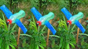 Image result for plašič krtků z pet lahve