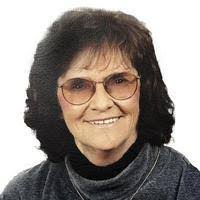 Clara Pasley's Instagram, Twitter & Facebook