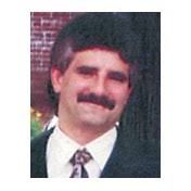 Lloyd Monds's Instagram, Twitter & Facebook