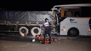21.10.2019 21 eki 19:55 kongo demokratik cumhuriyeti'ndeki otobüs kazası. Usak Ta Otobus Kazasi Iki Kisi Oldu 18 Kisi Yaralandi Son Dakika Haberleri