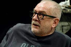 Péter gothár was born on august 28, 1947 in pécs, hungary. Dobbenetes Reszletek Derultek Ki Arrol Hogyan Zaklatta A Noket Gothar Peter