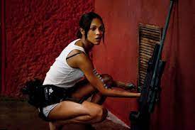 Ваш любимый фильм с зои. Bild Zu Zoe Saldana Colombiana Bild Zoe Saldana Filmstarts De