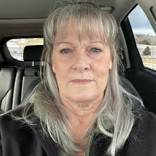 What type of countertops for a 1900s craftsman farmhouse?