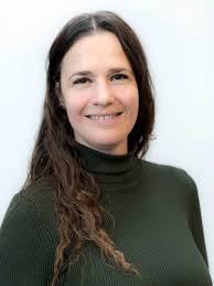 Prof. L.A.M.P. van Niftrik (Laura)