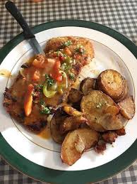 Das schnitzel haus provides ample space for bikers to store their bikes. Jager Schnitzel With Home Fries Yummy Das Schnitzel Haus In Parma Ohio Picture Of Das Schnitzel Haus Cleveland Tripadvisor