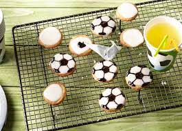 fussball cookies rezept rezept cookies rezept rezepte rewe de