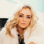 Lily Grace live at Warren County Fair