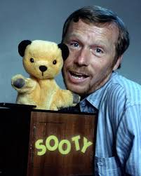I would love nothing more than to wish the legendary Matthew Corbett a big  Happy Father's day. Not just to Sooty, Sweep, Soo and little cousin Scampi  but his three kids. I